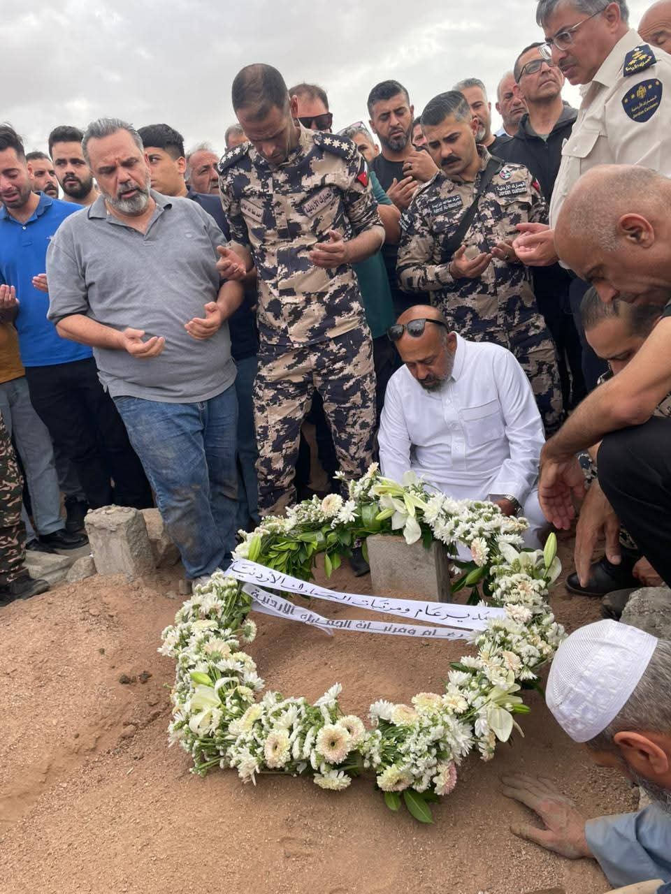 الجمارك تشيع فقيدها العقيد سعيد صبحا (صور)