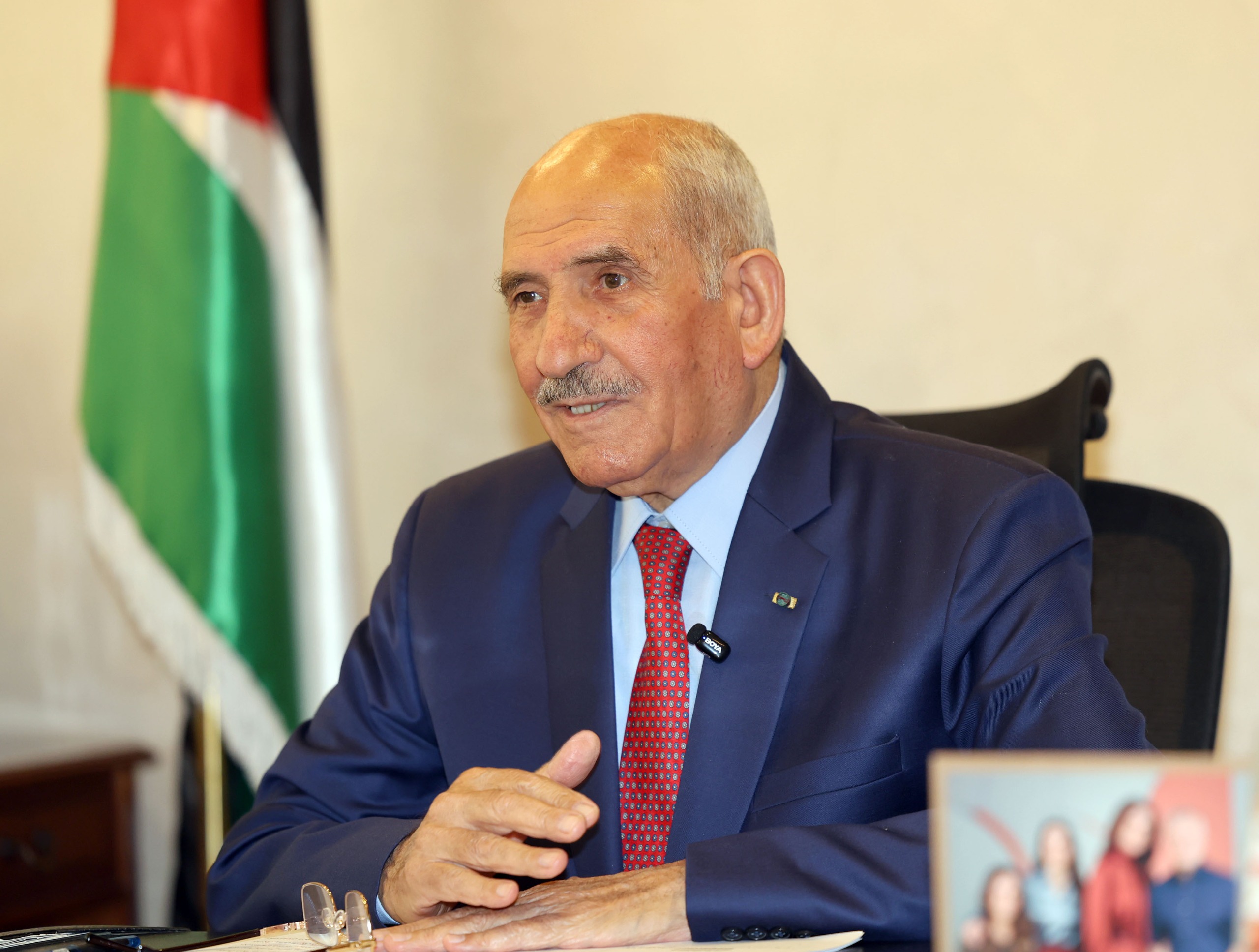 عاجل  الذنيبات رئيسا لمجلس إدارة الشركة الإماراتية الأردنية للقطارات