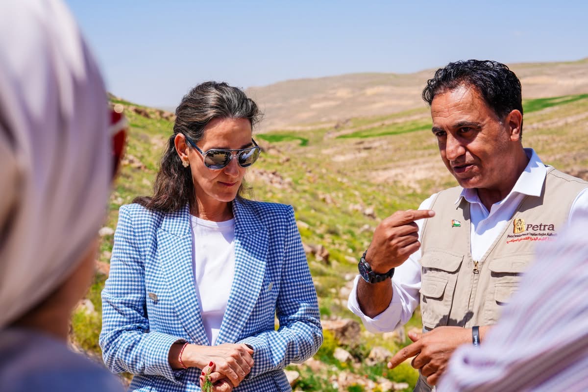 سفيرة سويسرا تزور وادي موسى وتطّلع على مشاريع الحد من مخاطر الفيضانات وتعزيز تمكين المجتمع المحلي