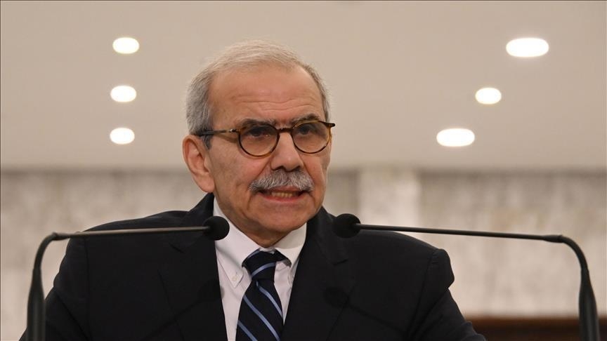 نواف سلام: إسرائيل تسيطر على 68 موقعاً بجنوب لبنان