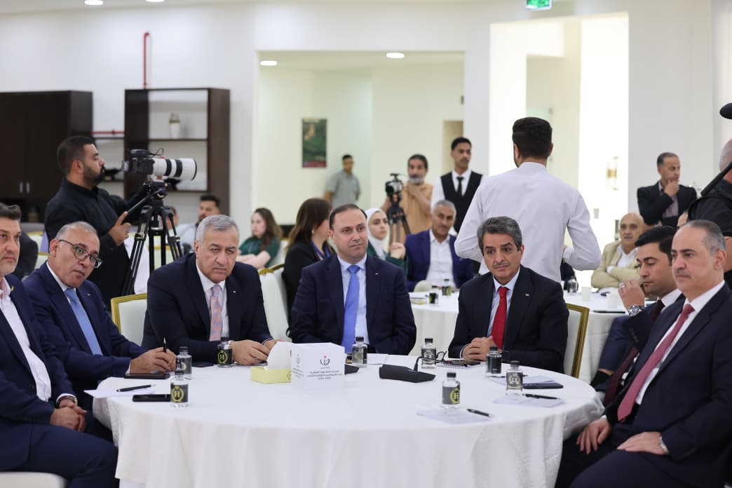 وزيرا الشباب والاتصال الحكومي يفتتحان المشاورات الوطنية لبناء الاستراتيجية الوطنية للشباب 2026–2030 في قطاع الإعلام والاتصال