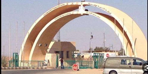 وزارة الداخلية: تمديد ساعات العمل يرفع حركة الشحن عبر الكرامة بنسبة 262