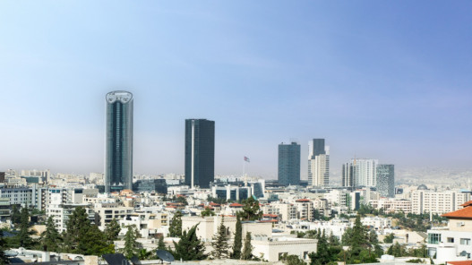 أجواء دافئة اليوم ومعتدلة مغبرة الجمعة