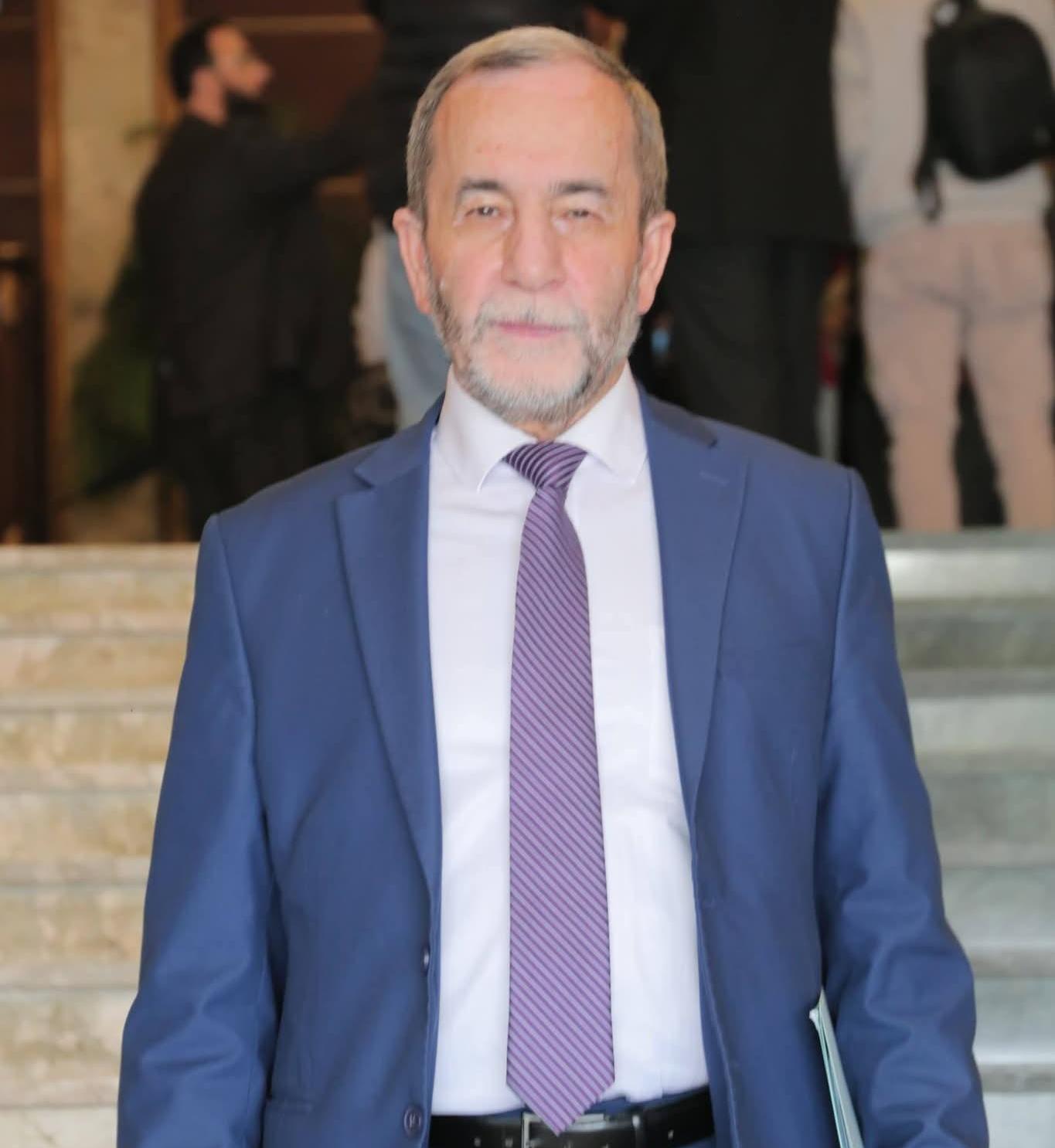مشوقة يستجوب رئيس الوزراء عن الدين العام