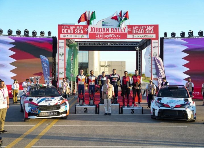 الأمير فيصل بن الحسين يتوج الفائزين في رالي الأردن الدولي