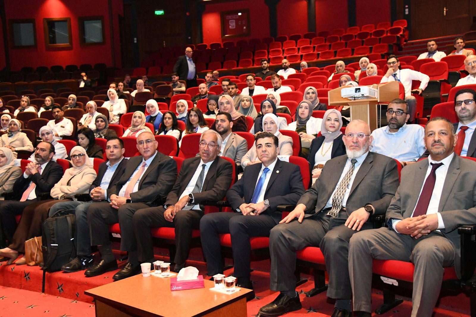 جامعة العلوم والتكنولوجيا الأردنية ومستشفى الملك المؤسس يبحثان التطورات الحديثة في علاج الصرع